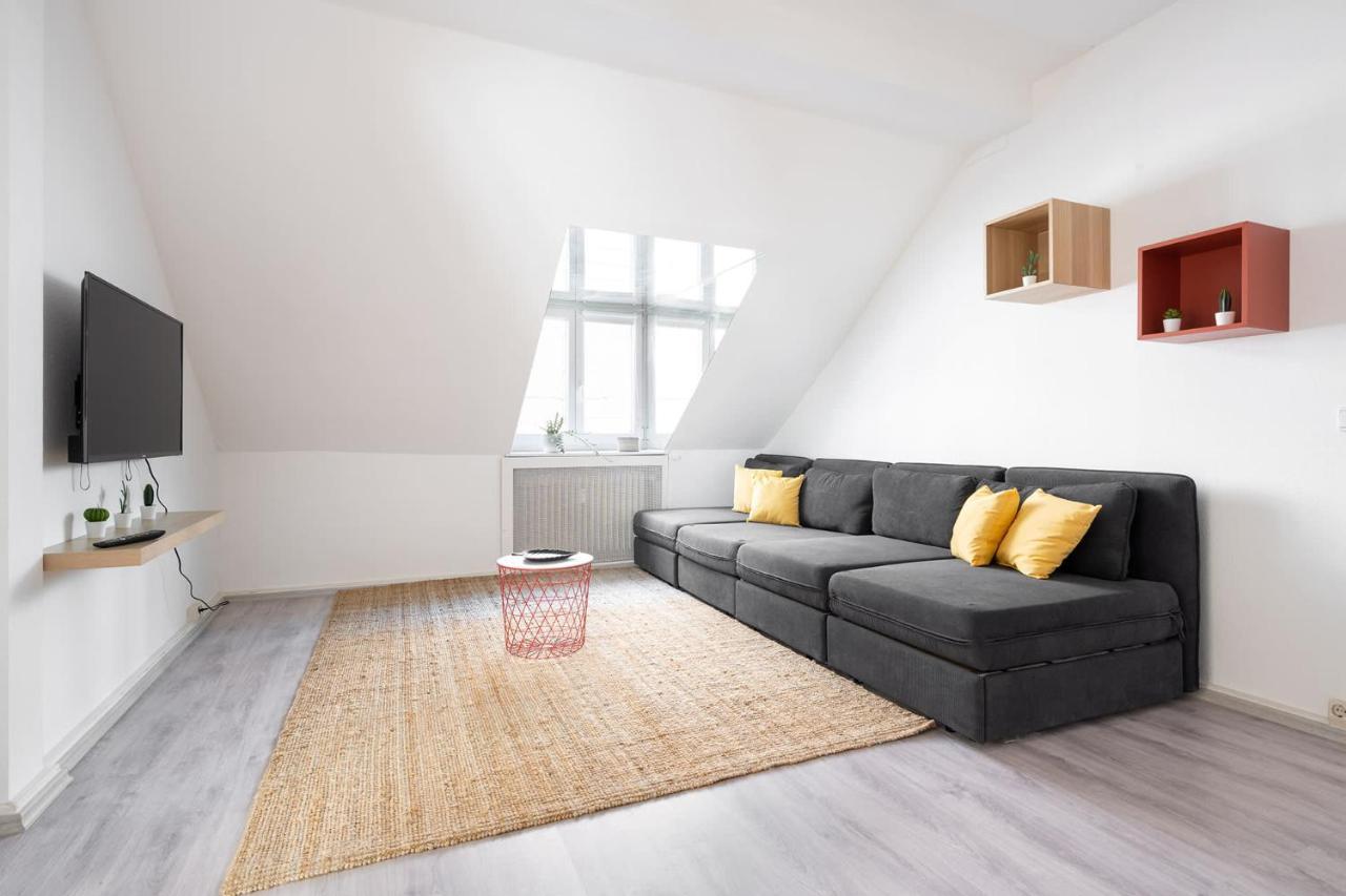 2 Bedroom Top Floor Apartment Direct On Marienplatz ミュンヘン エクステリア 写真