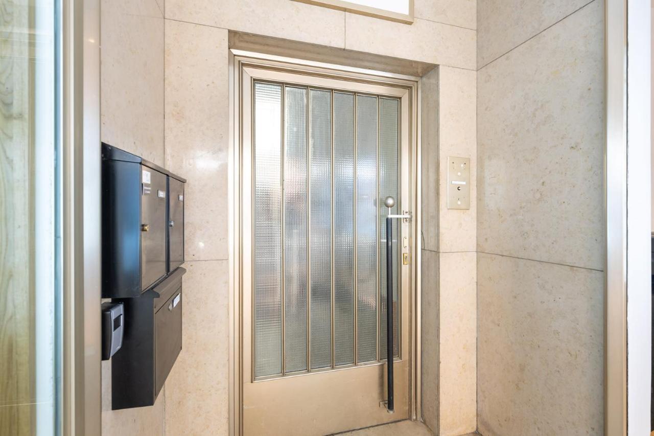 2 Bedroom Top Floor Apartment Direct On Marienplatz ミュンヘン エクステリア 写真
